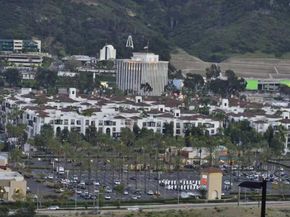 2902 Via Alta, San Diego CA 92108