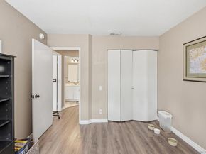 956 Mariposa Place, Escondido CA 92026