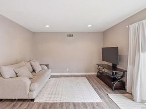 956 Mariposa Place, Escondido CA 92026