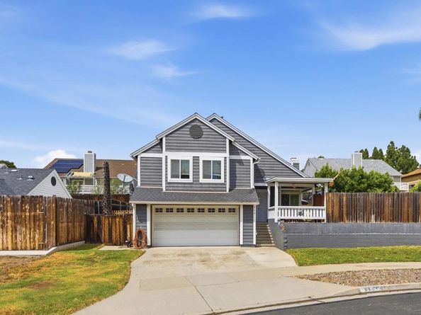 956 Mariposa Place, Escondido CA 92026
