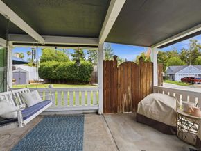 956 Mariposa Place, Escondido CA 92026