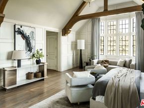 10950 Bellagio Road, Los Angeles CA 90077