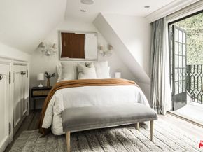 10950 Bellagio Road, Los Angeles CA 90077