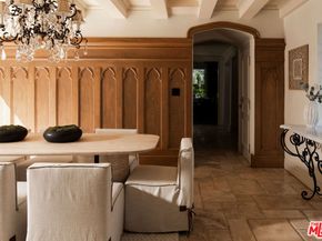 10950 Bellagio Road, Los Angeles CA 90077