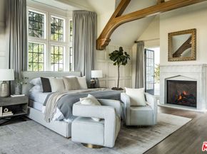 10950 Bellagio Road, Los Angeles CA 90077