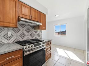 8110 S San Pedro Street, Los Angeles CA 90003