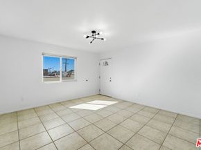 8110 S San Pedro Street, Los Angeles CA 90003