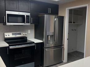 14456 Foothill Boulevard 28, Sylmar CA 91342