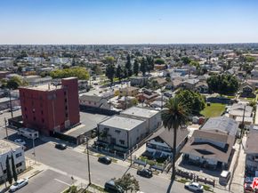 816 W 47th Street, Los Angeles CA 90037