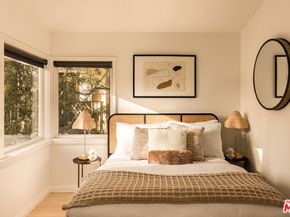 1954 Comstock Avenue, Los Angeles CA 90025