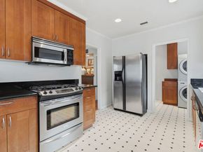 1612 S Genesee Avenue, Los Angeles CA 90019