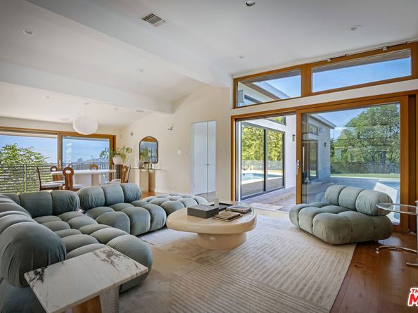 2740 Nichols Canyon Road, Los Angeles CA 90046
