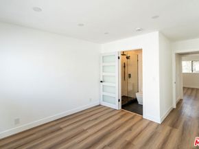 2500 Abbot Kinney Boulevard 11, Venice CA 90291