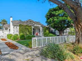1117 S Manhattan Place, Los Angeles CA 90019