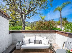 17169 Palisades Circle, Pacific Palisades CA 90272
