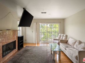 2201 Hillsboro Avenue, Los Angeles CA 90034