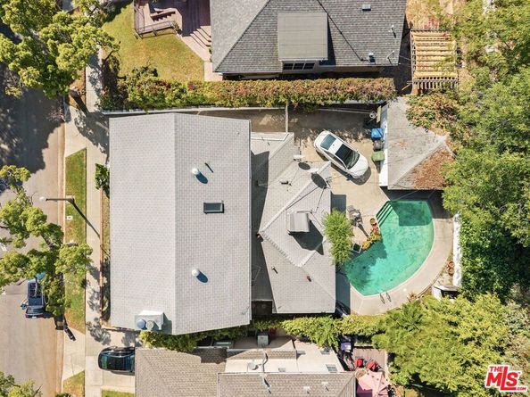 2201 Hillsboro Avenue, Los Angeles CA 90034