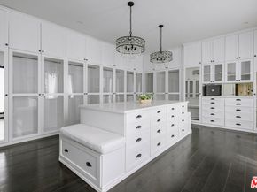 4705 Los Feliz Boulevard, Los Angeles CA 90027