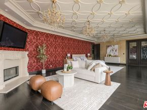 4705 Los Feliz Boulevard, Los Angeles CA 90027