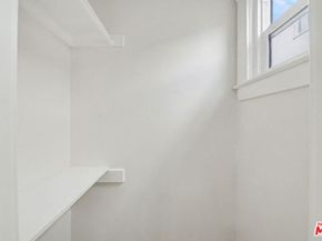 745 N Manhattan Place, Los Angeles CA 90038