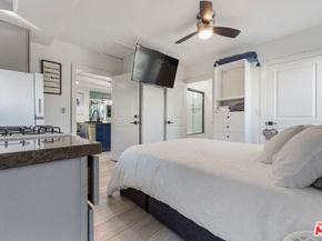 2016 10th Avenue, Los Angeles CA 90018