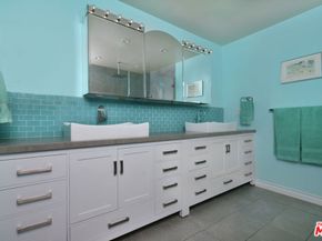 6015 Topeka Drive, Tarzana CA 91356