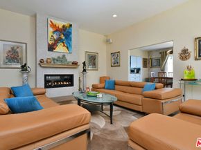 6015 Topeka Drive, Tarzana CA 91356