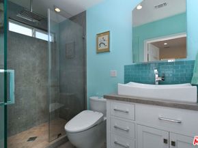 6015 Topeka Drive, Tarzana CA 91356