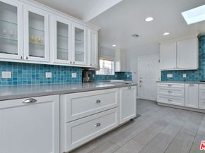 6015 Topeka Drive, Tarzana CA 91356