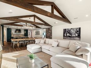 133 N La Jolla Avenue, Los Angeles CA 90048