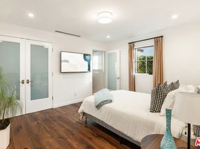 133 N La Jolla Avenue, Los Angeles CA 90048