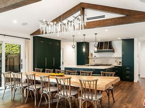 133 N La Jolla Avenue, Los Angeles CA 90048