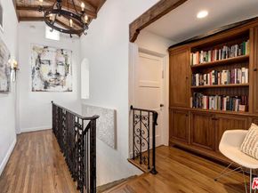 10575 Cushdon Avenue, Los Angeles CA 90064