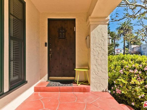 10575 Cushdon Avenue, Los Angeles CA 90064