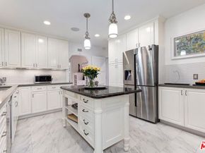 10575 Cushdon Avenue, Los Angeles CA 90064