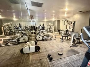 18350 Hatteras Street 253, Tarzana CA 91356