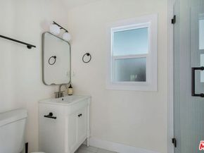 4204 Olympiad Drive, View Park CA 90043