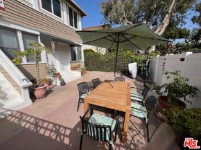 23 19th Avenue, Venice CA 90291