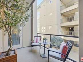 13044 Pacific 207, Playa Vista CA 90094