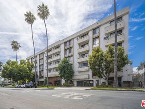 533 S St Andrews Place 220, Los Angeles CA 90020