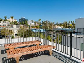 1426 N Sycamore Avenue, Los Angeles CA 90028