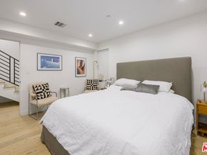 1426 N Sycamore Avenue, Los Angeles CA 90028