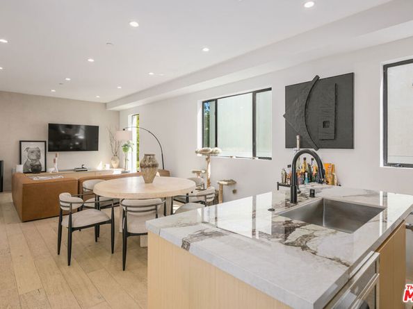 1426 N Sycamore Avenue, Los Angeles CA 90028