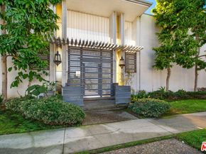 5326 Fairview Boulevard 3, Los Angeles CA 90056