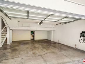 5326 Fairview Boulevard 3, Los Angeles CA 90056