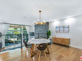 5326 Fairview Boulevard 3, Los Angeles CA 90056