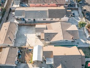 820 W 76th Street, Los Angeles CA 90044