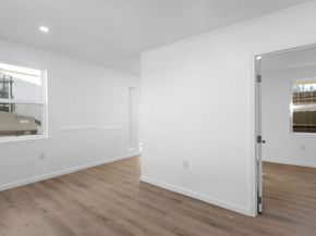 820 W 76th Street, Los Angeles CA 90044