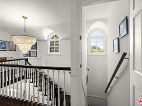 850 Birchwood Drive, Los Angeles CA 90024