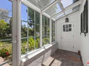 850 Birchwood Drive, Los Angeles CA 90024